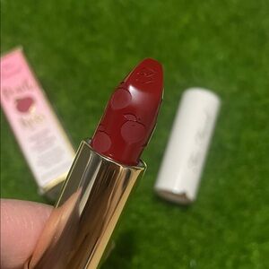 🆕 Too Faced Peach Kiss Lipstick - Stop Traffic